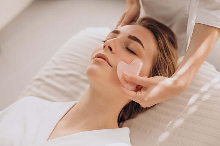 Gua sha facial